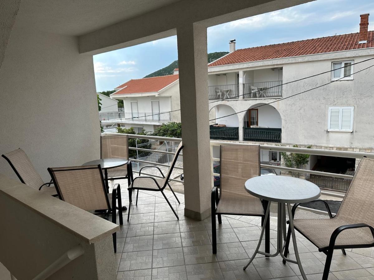 Royal Apartments Neum Esterno foto