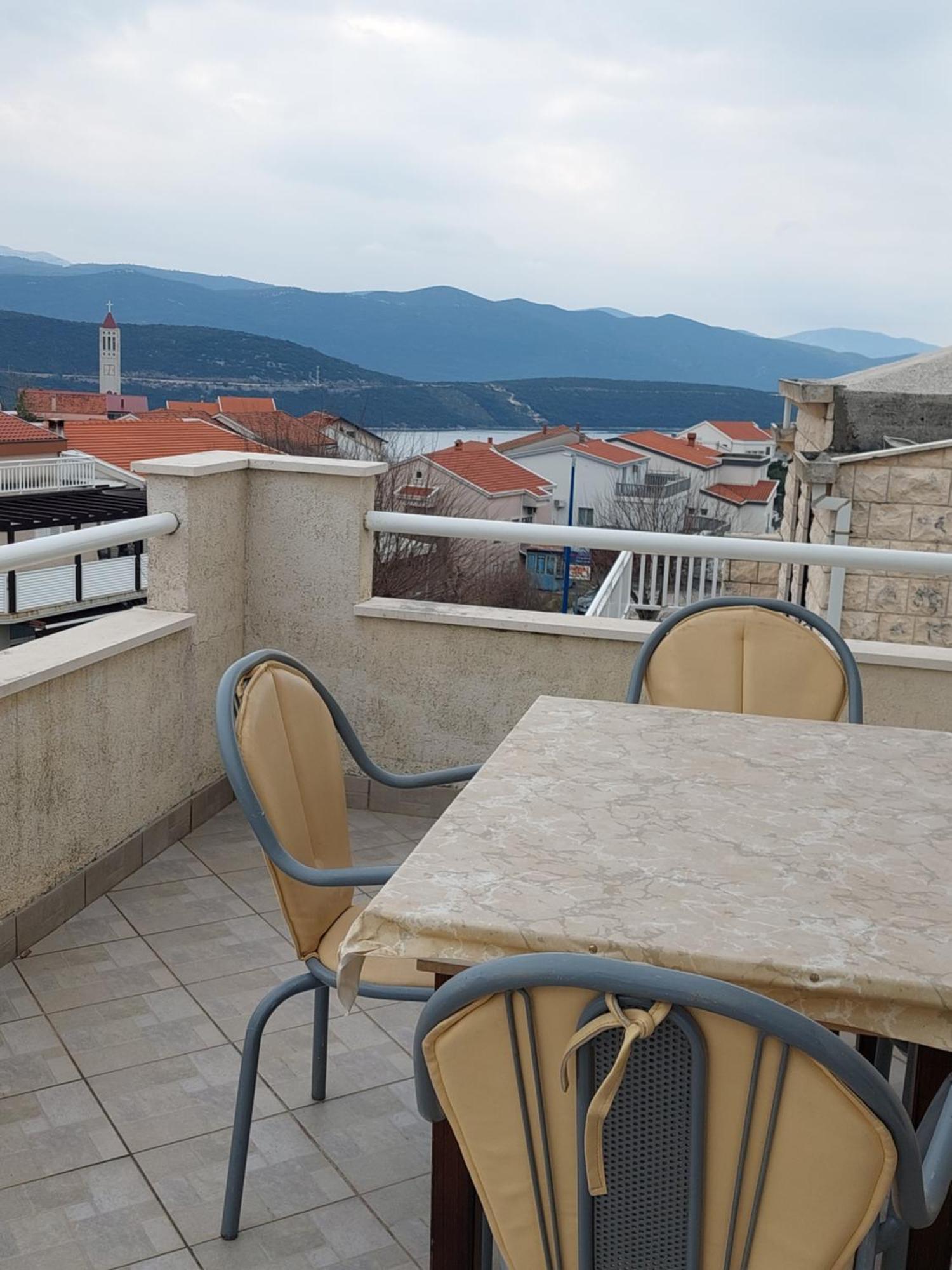 Royal Apartments Neum Esterno foto