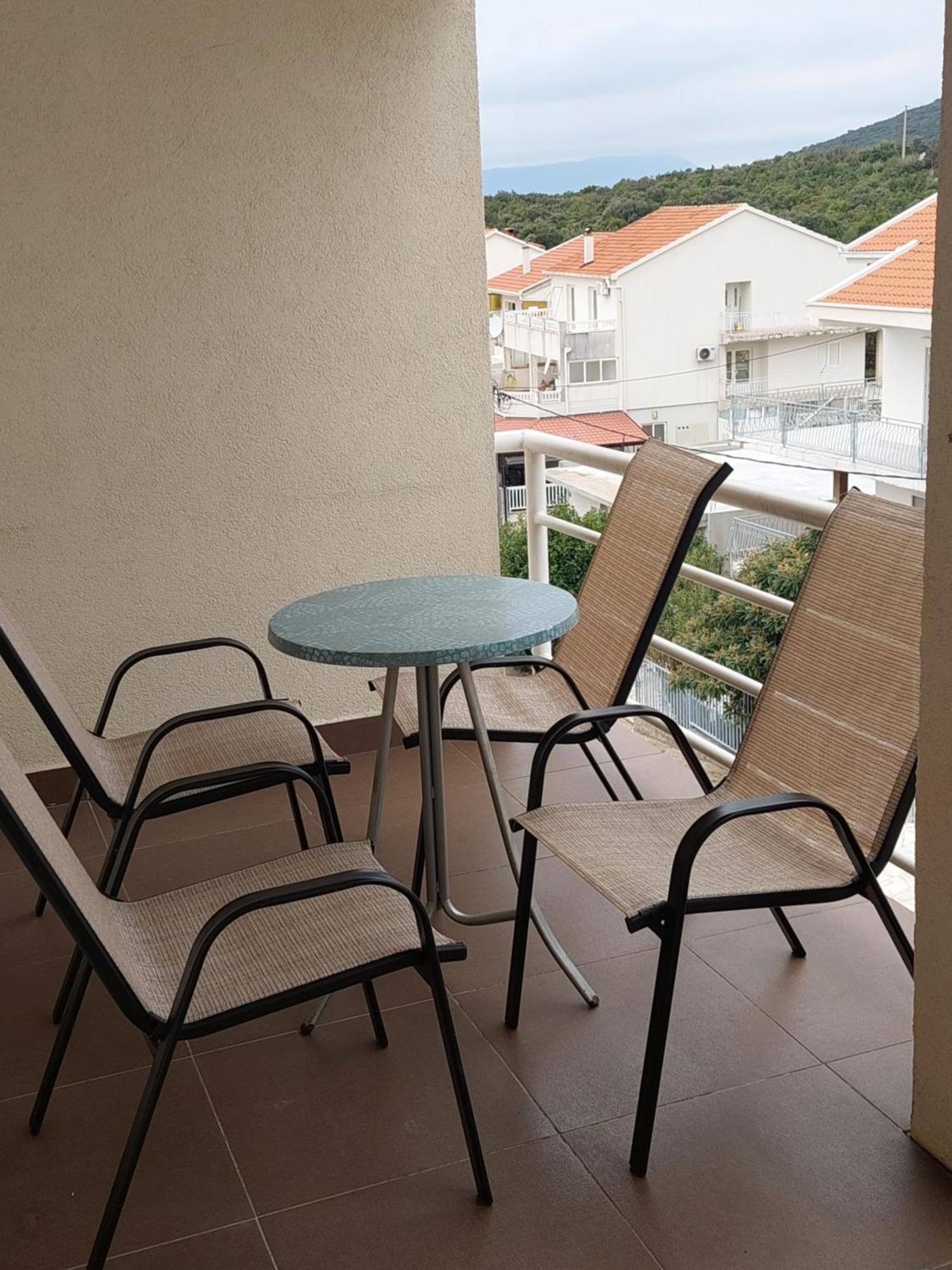 Royal Apartments Neum Esterno foto