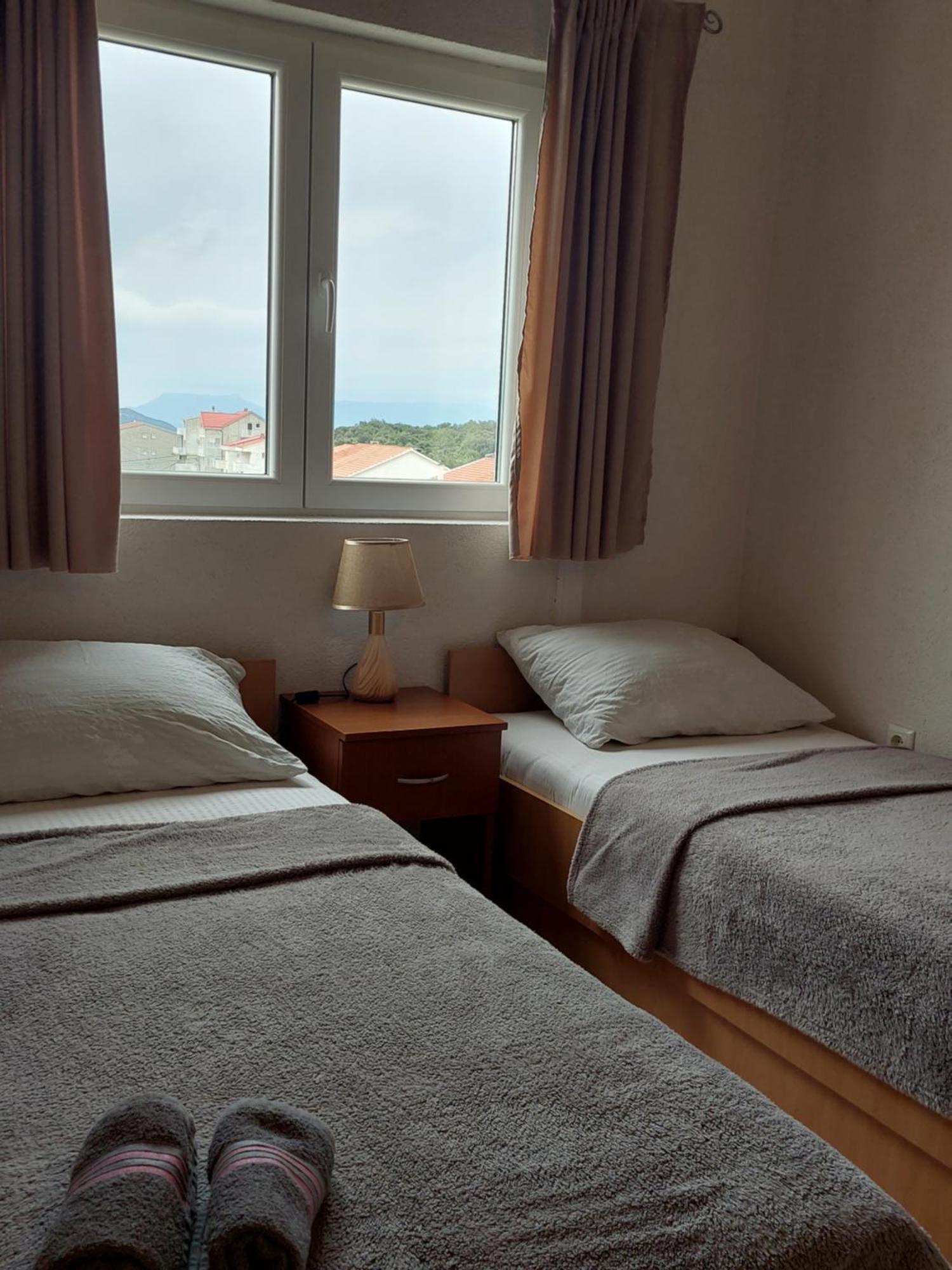 Royal Apartments Neum Esterno foto